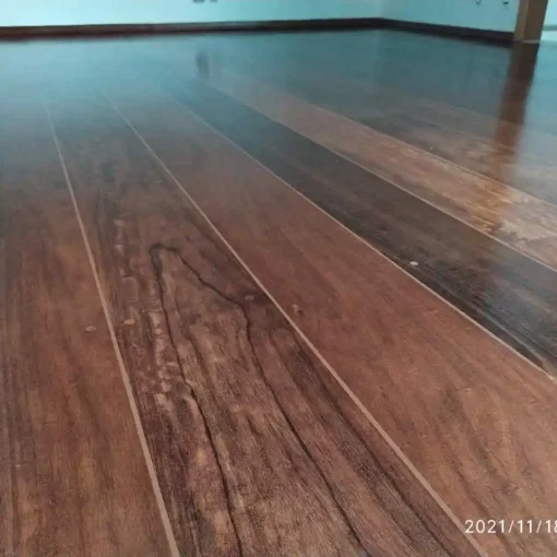 Raspagem de Piso de Madeira