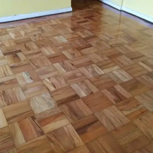 Restauração de Deck de Madeira