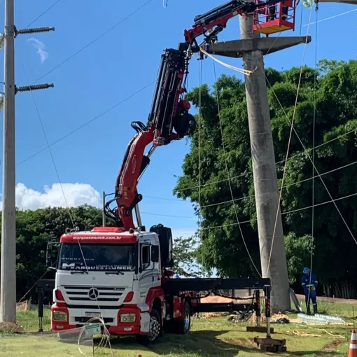 Locação de plataformas elevatórias em Boituva