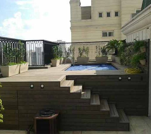 deck de madeira piscina