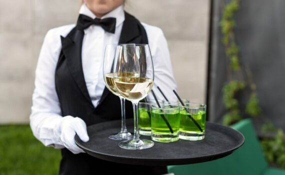 Garçom para Eventos Barato